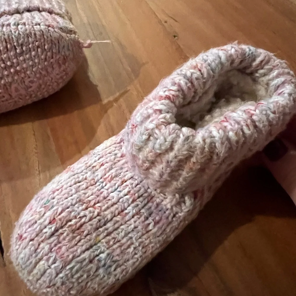 Bombas Kids Cozy Knit Slipper Socks in Pink Multicolor